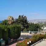Two Br Sea View With Balcony And Pool Paphos * Klorakas