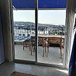 Two Br Sea View With Balcony And Pool Paphos * Klorakas
