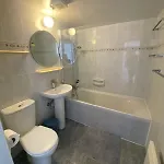Two Br Sea View With Balcony And Pool Paphos Lejlighed