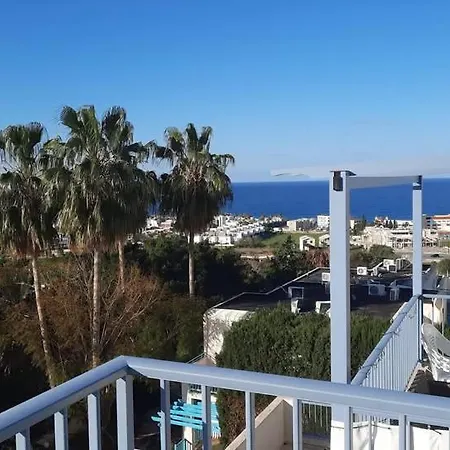 Two Br Sea View With Balcony And Pool Paphos 公寓 *