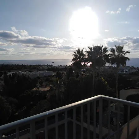 Two Br Sea View With Balcony And Pool Paphos * Klorakas