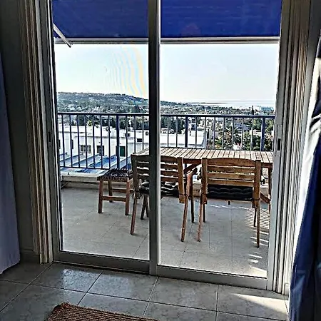 Two Br Sea View With Balcony And Pool Paphos * Klorakas