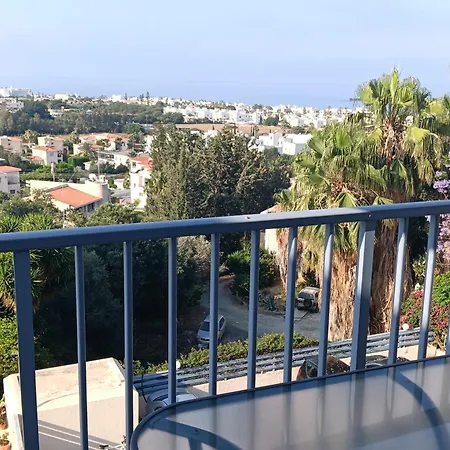 Apartment Two Br Sea View With Balcony And Pool Paphos *