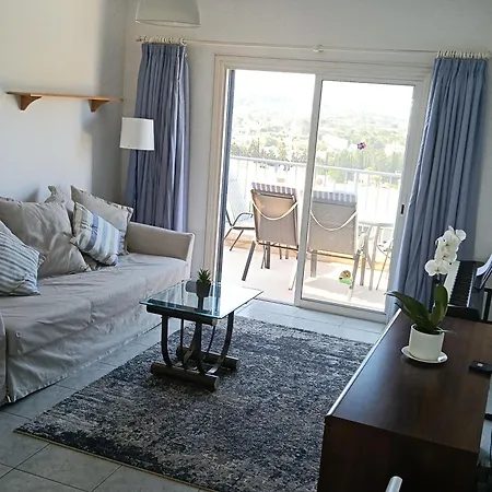 Apartment Two Br Sea View With Balcony And Pool Paphos Klorakas