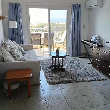 Apartment Two Br Sea View With Balcony And Pool Paphos Klorakas
