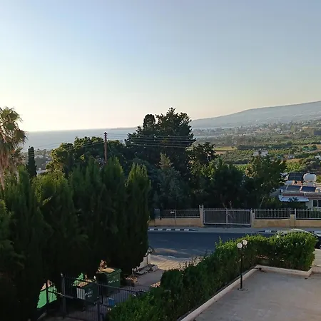 Apartment Two Br Sea View With Balcony And Pool Paphos *