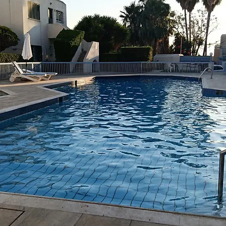 Two Br Sea View With Balcony And Pool Paphos Klorakas